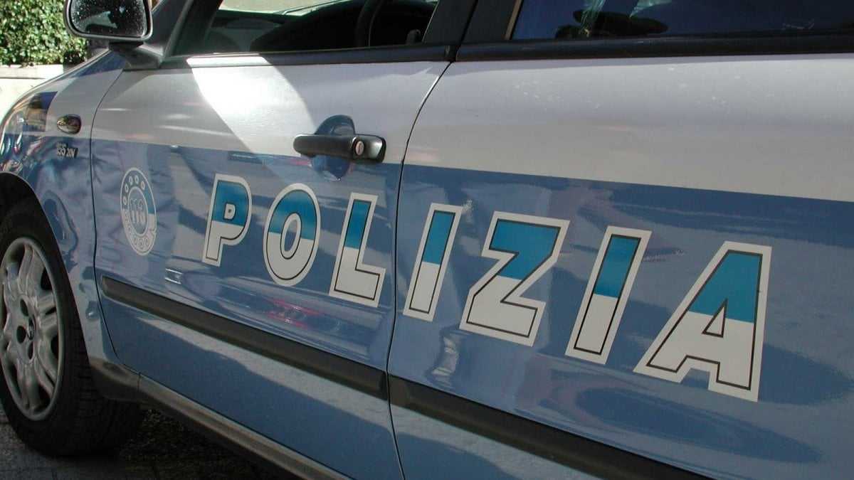 Relazione con minore, arrestata a Prato per violenza sessuale