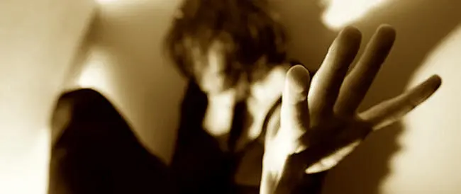 Milano, aggredisce la ex con un coltello: arrestato 26enne