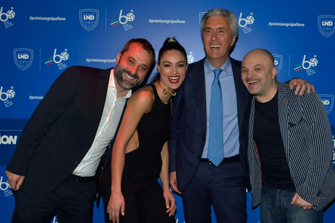 Calcio. "Primi su ogni pallone": a Napoli la première del cortometraggio per i 60 anni della Lega Na