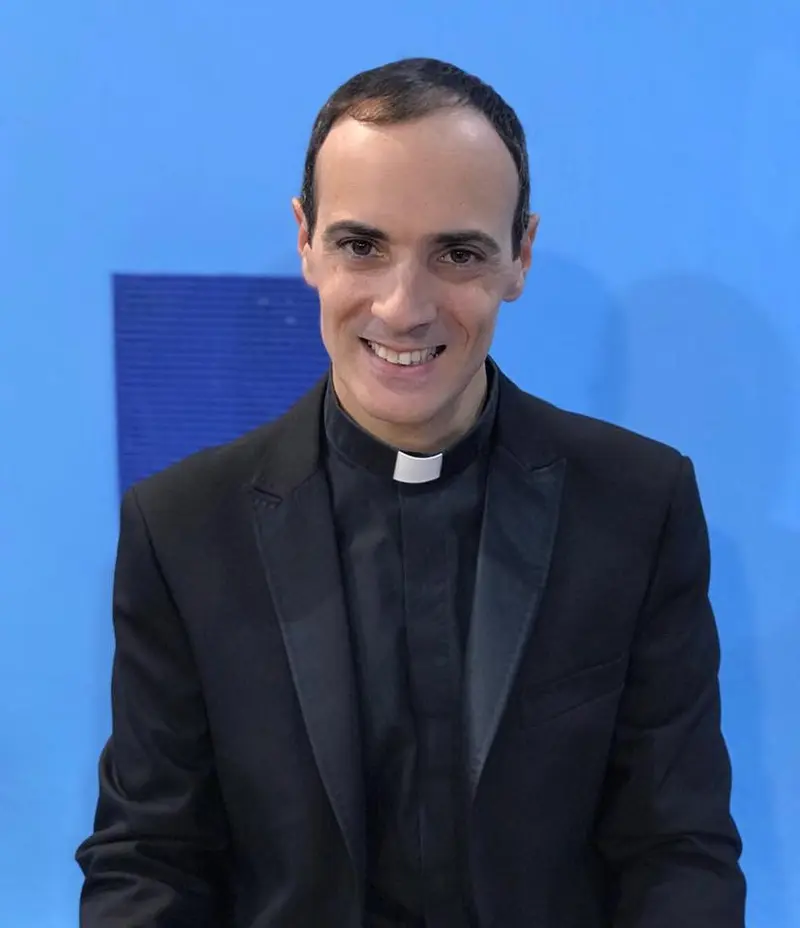 Don Francesco Cristofaro: 13 anni di sacerdozio e un nuovo libro sulla preghiera