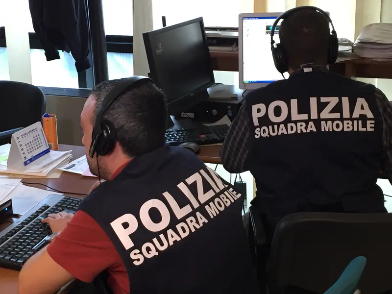 Droga: maxi blitz a livello europeo contro gruppo albanese