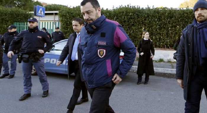 Polizia, per Salvini sistema scorte da rivedere