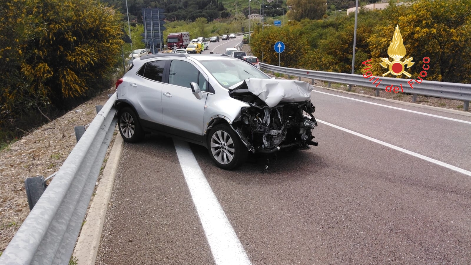 Copanello incedente stradale, tre auto coinvolte intervento elisoccorso e VVF