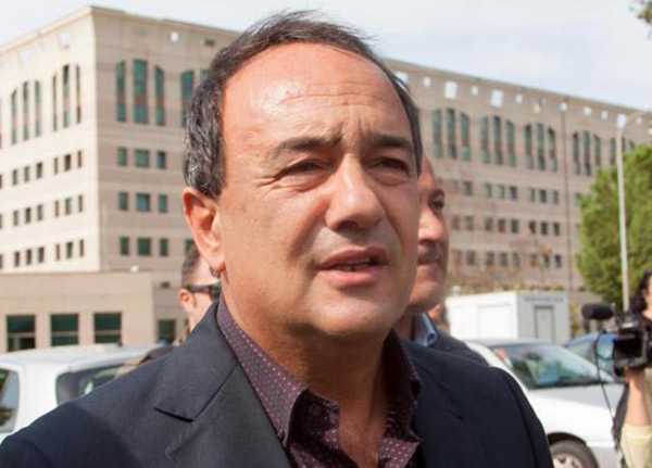 Riace: Mimmo Lucano e indagati rinviati a giudizio. Decisione del Gup di Locri