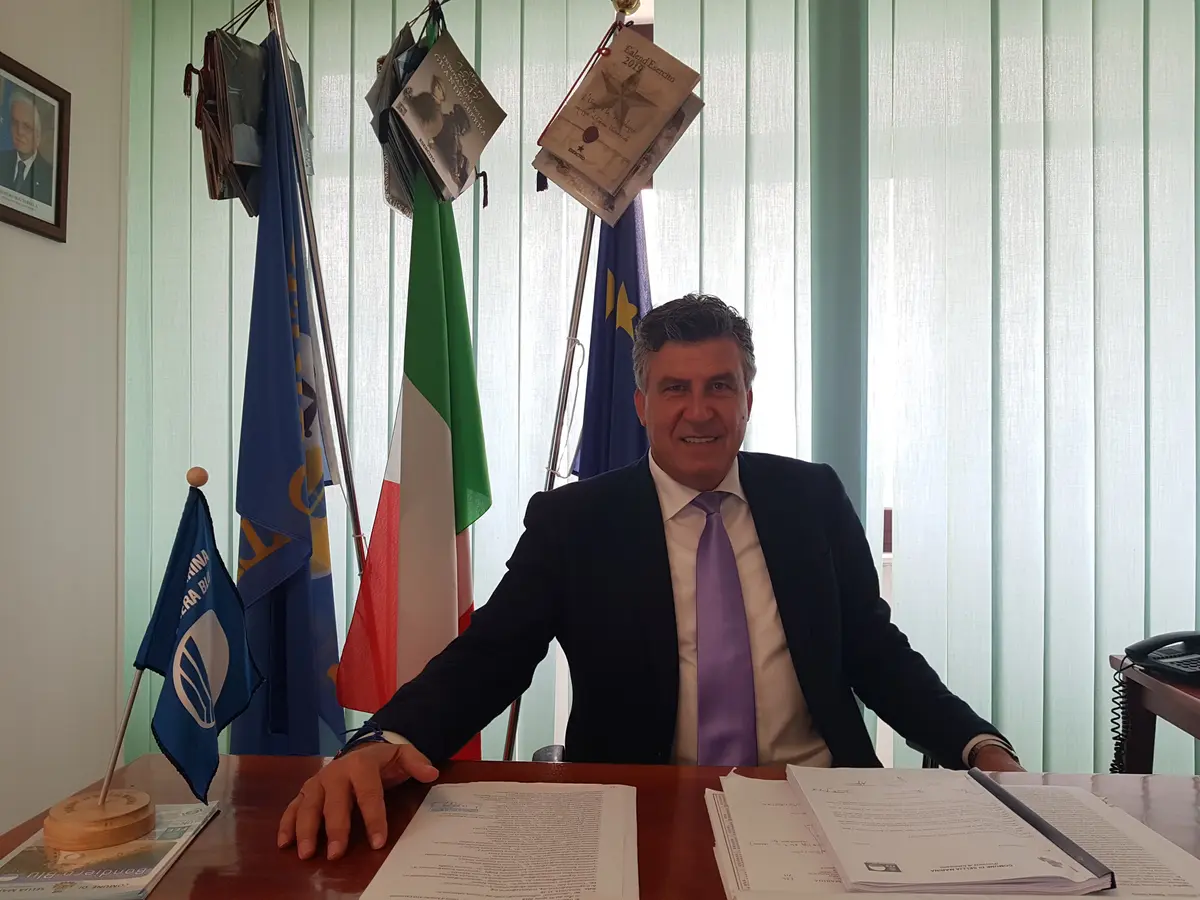 Sellia Marina, il sindaco Francesco Mauro si ricandida