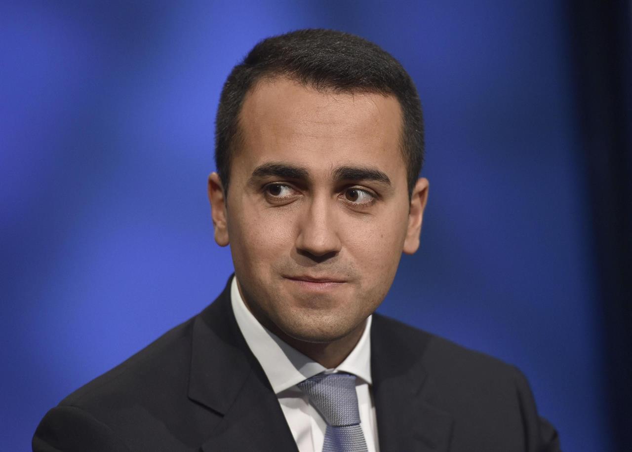 Reddito di cittadinanza, Di Maio: "avanzerà qualche centinaio di milioni"