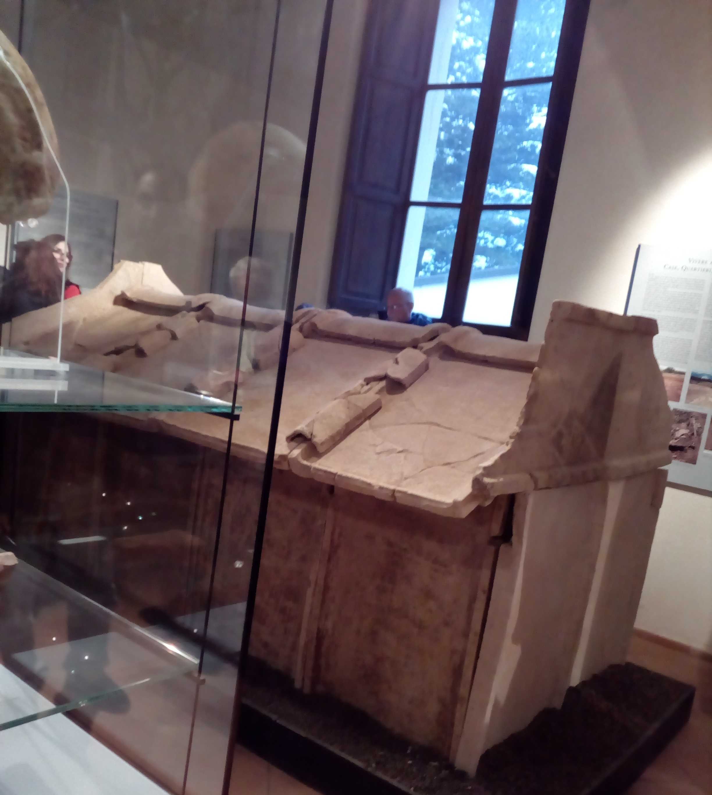 Illustrata la tomba di San Sidero presso il Museo Archeologico Lametino