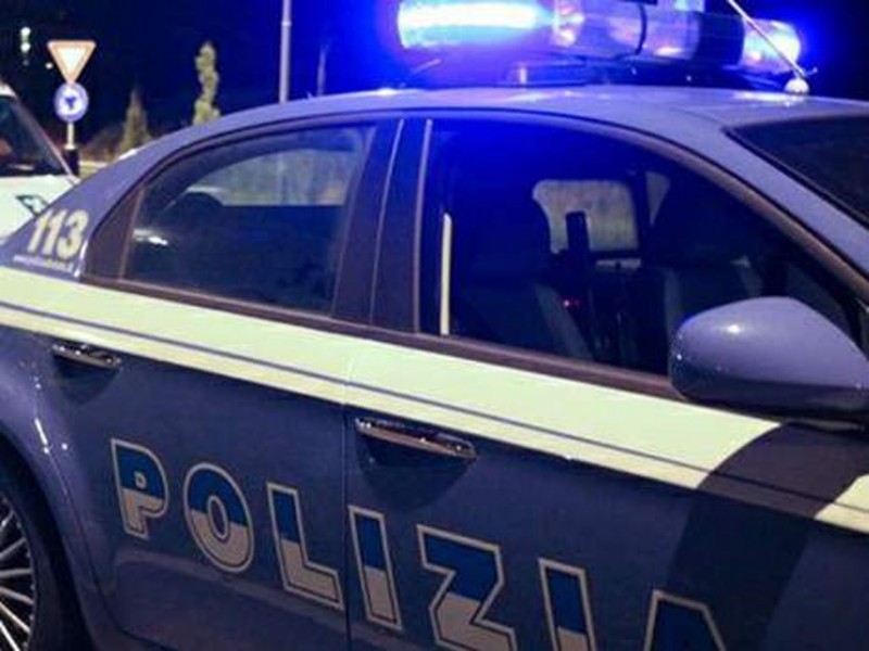 Genova, uccide il padre a martellate e tenta il suicidio