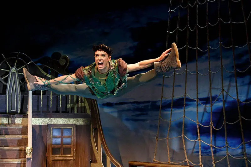 Lo spettacolare musical “Peter Pan” di Edoardo Bennato a Reggio e Cosenza