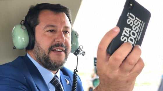 Salvini e il tour al muro ungherese anti-migranti