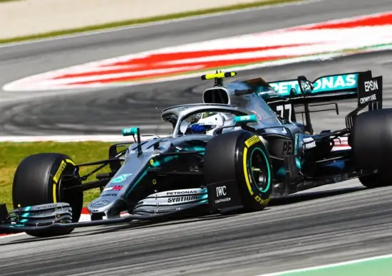 F1. Spagna: pole a Bottas su Hamilton, terzo Vettel