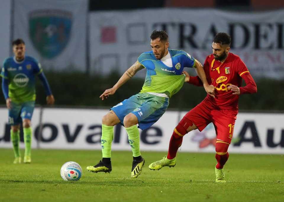 Serie C-Play Off: FeralpiSalò-Catanzaro 1-0. Si torna in campo mercoledì