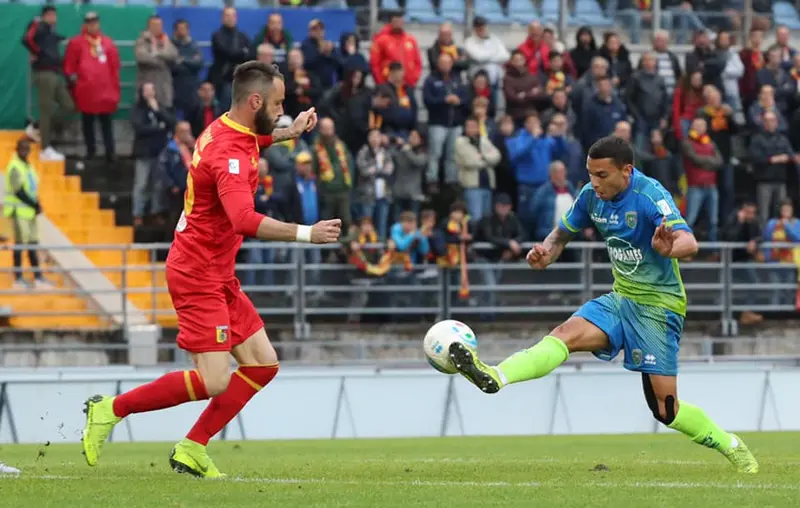 Serie C-Play Off: FeralpiSalò-Catanzaro 1-0. Si torna in campo mercoledì