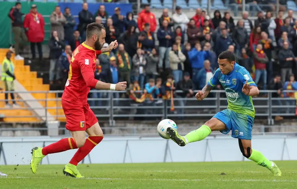Serie C-Play Off: FeralpiSalò-Catanzaro 1-0. Si torna in campo mercoledì