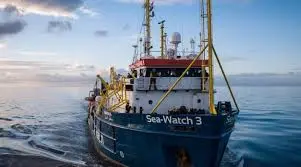 Sea-Watch, indagato il comandante Centore