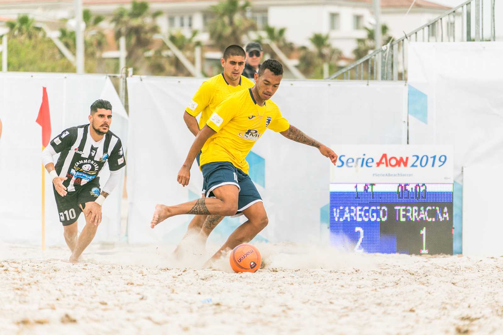 Beach Soccer. Coppa Italia Aon: la finale e’ Terracina-Catania