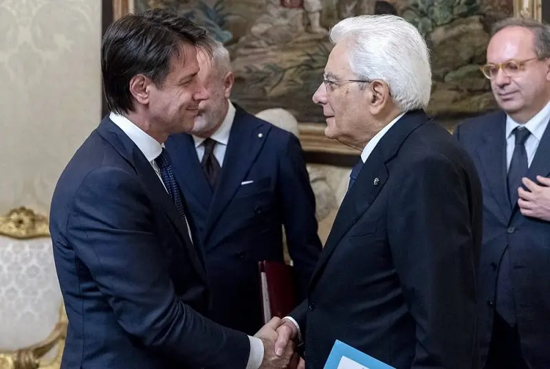 Premier Conte incontra i vice e poi sale al Colle: “Ripartire con chiarezza”