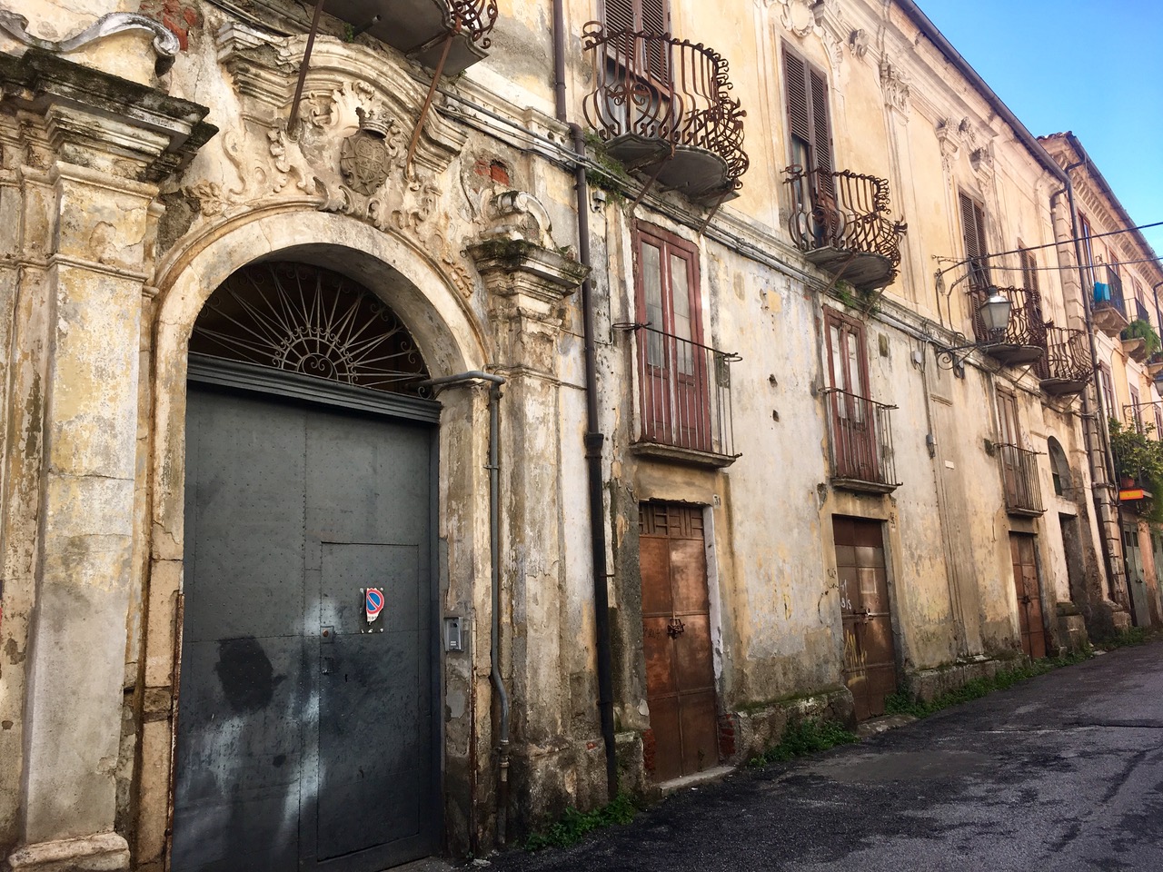 Lamezia Terme. «A palazzo con lo scrittore» Una nuova rassegna culturale all’insegna della bellezza