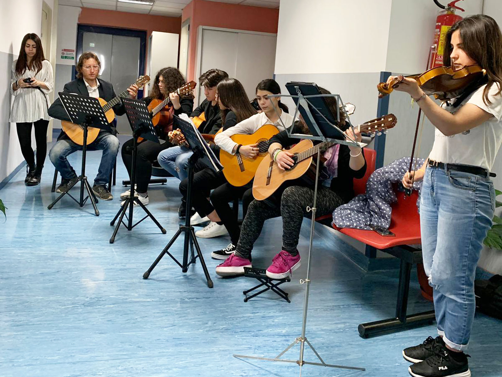 Studenti protagonisti di un evento musicale dedicato ai degenti dell’ospedale di Lamezia Terme