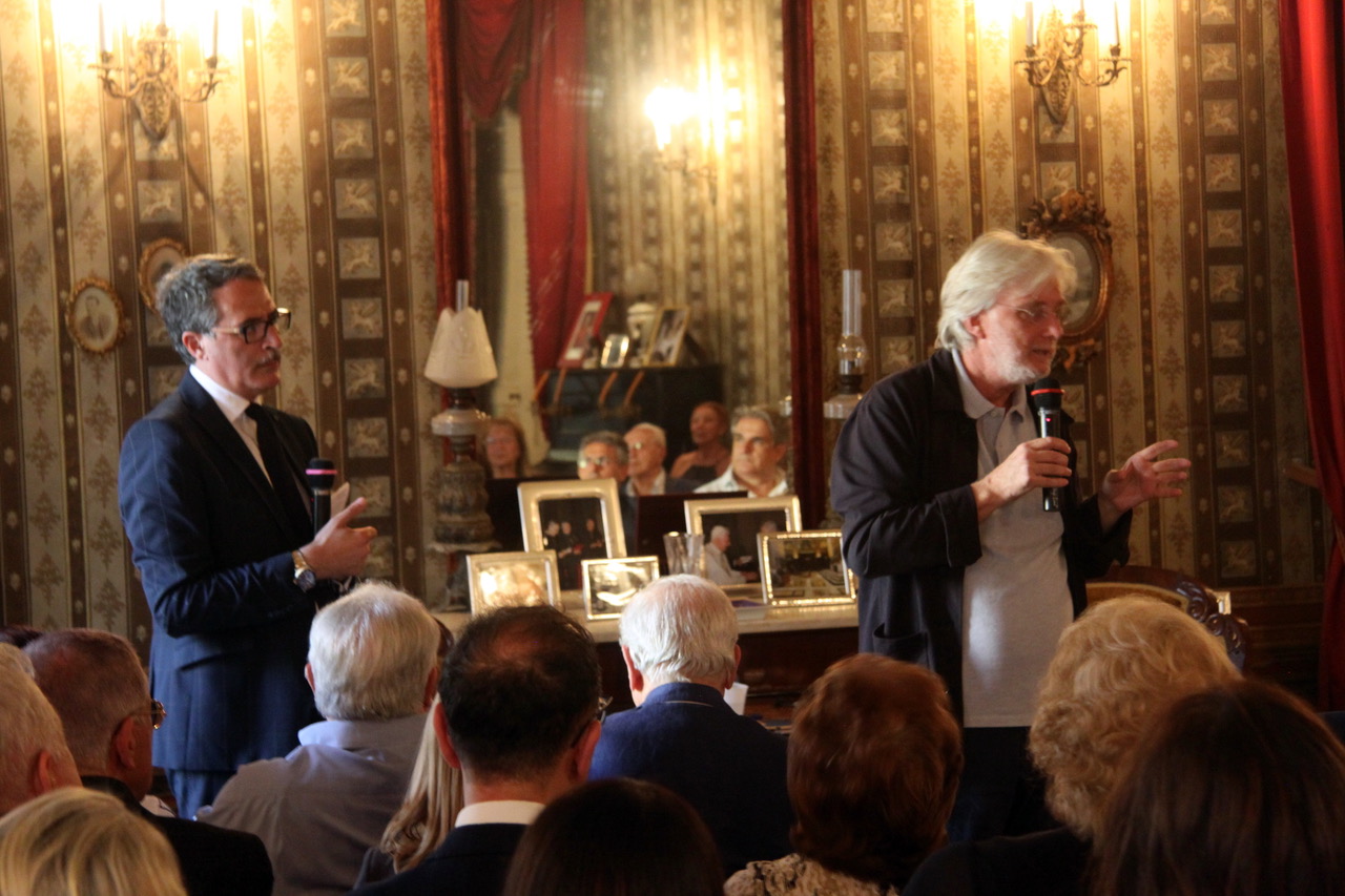 Buona la prima per «A palazzo con lo scrittore». La nuova rassegna culturale di Raffaele Gaetano