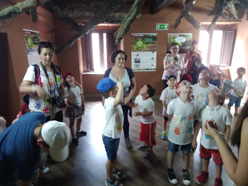 Tanti bambini invadano Sellia (CZ) per riscoprire la natura e la cultura. Foto