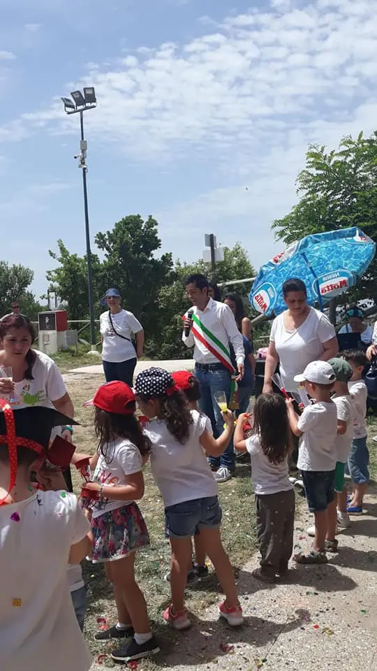 Tanti bambini invadano Sellia (CZ) per riscoprire la natura e la cultura. Foto