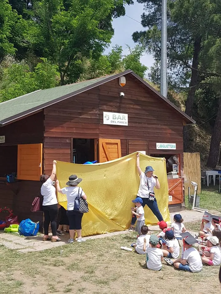 Tanti bambini invadano Sellia (CZ) per riscoprire la natura e la cultura. Foto