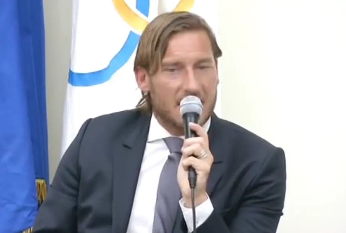 Totti, la conferenza stampa di addio alla Roma in diretta streaming