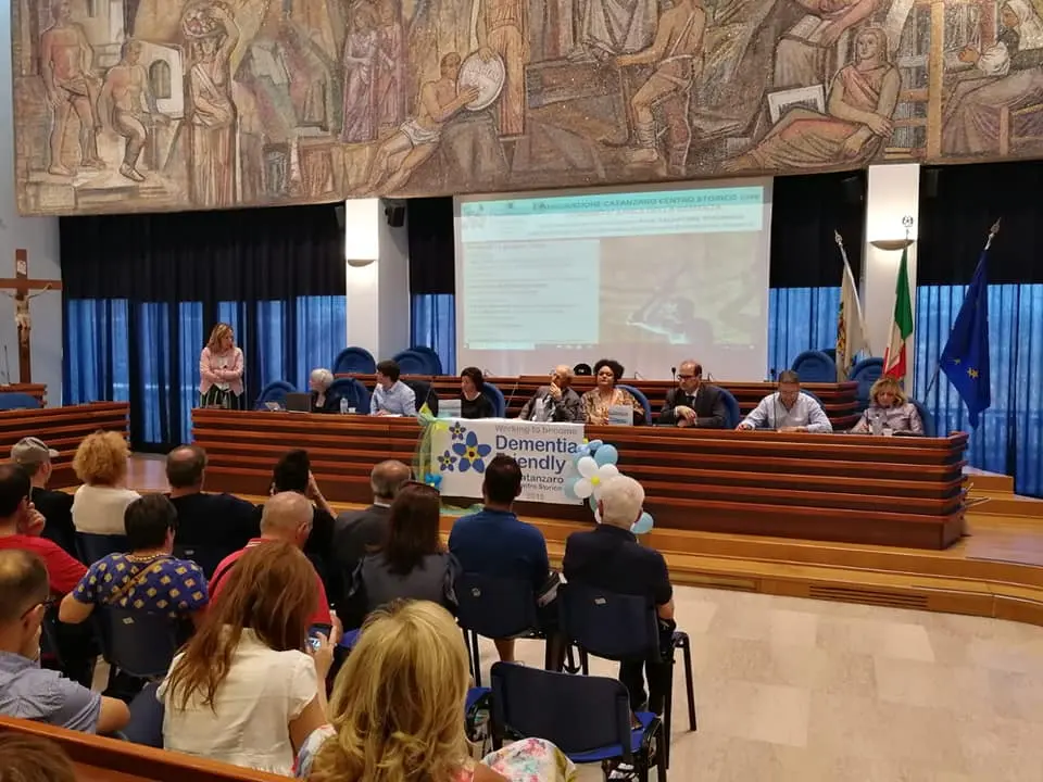 Taglio del nastro per “Catanzaro centro storico città amica delle persone con demenze” Foto