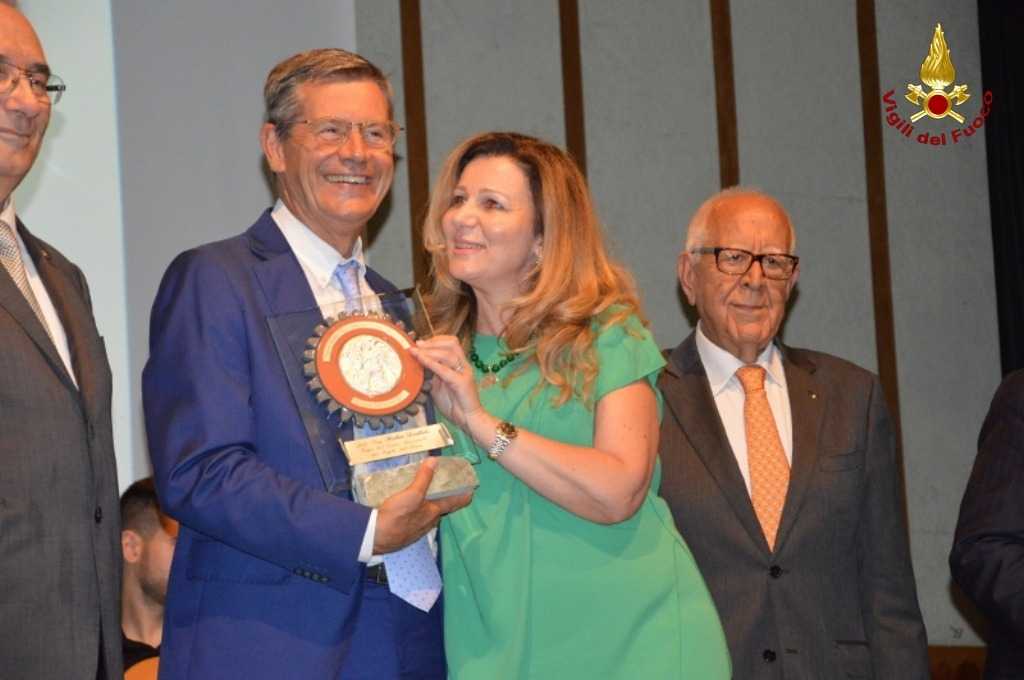 Rotary Club: il premio ‘Valter Greco’, Capo del Corpo Nazionale dei Vigili del Fuoco Fabio Dattilo