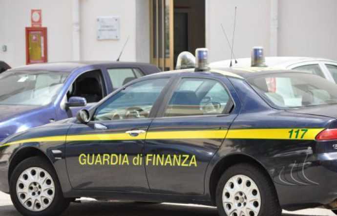 Mafia: sequestro beni per 63 mln a imprenditori Gela. Operazione Gdf
