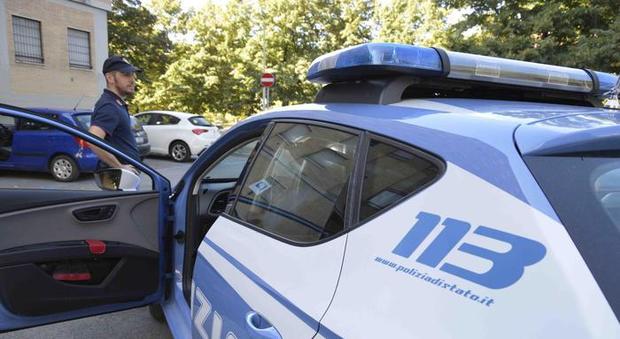 Sequestrata in casa per impedirle di frequentare fidanzato