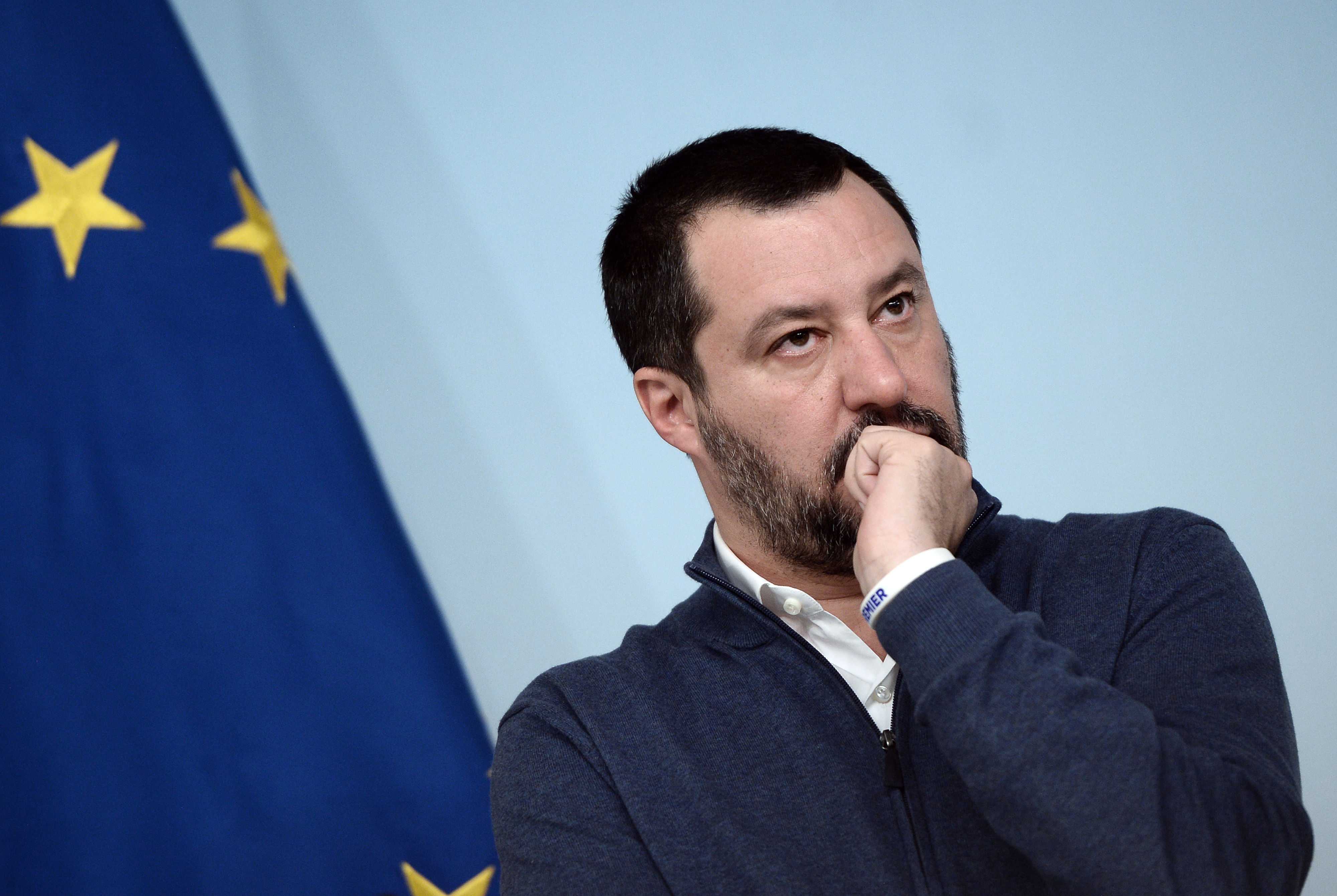 Salvini incassa primi sì Autonomie, scontro su nomine Ue