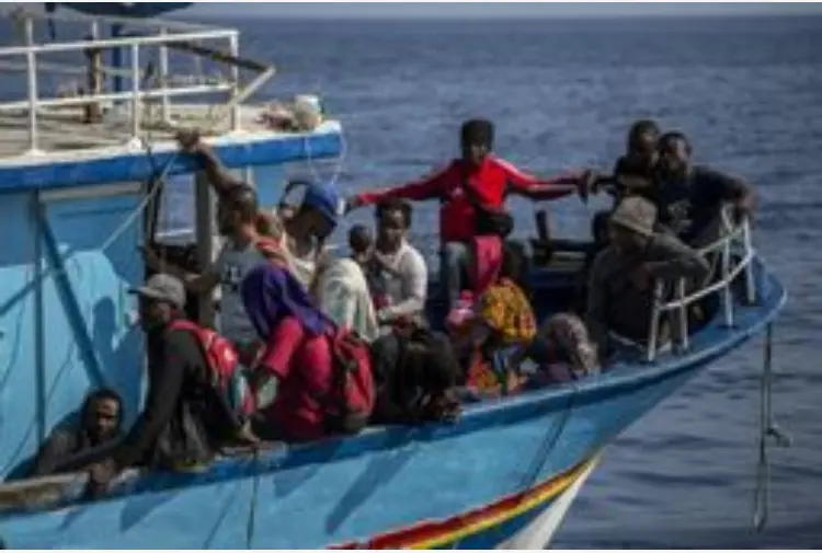 Migranti: secondo sbarco in poche ore a Lampedusa