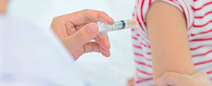 Anagrafe vaccini attiva, niente certificati a scuola