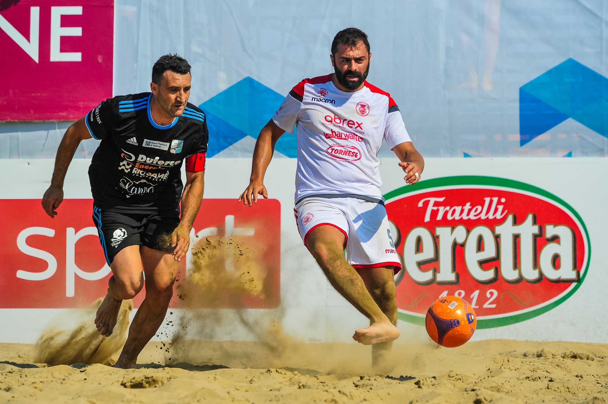 Beach Soccer. Poule Promozione: Sicilia in fuga, sorridono Città di Milano, Genova, Licata e Vastese