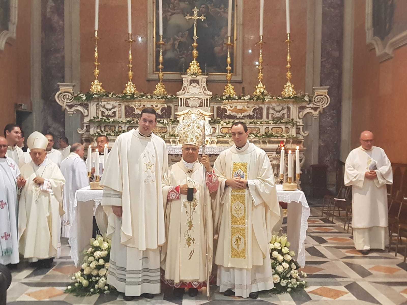 L'arcivescovo mons. Vincenzo Bertolone ha ordinato presbitero don Saverio Menniti