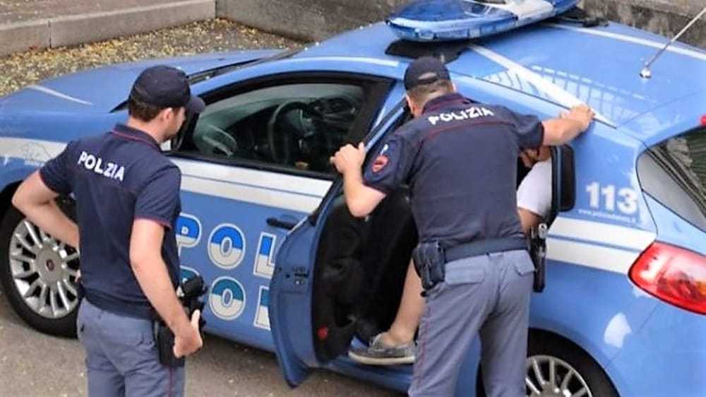 Razzia in appartamenti due arresti a Catanzaro