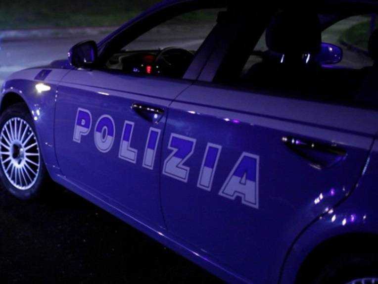 Firenze, passante sventa abuso sessuale ai danni di una giovane