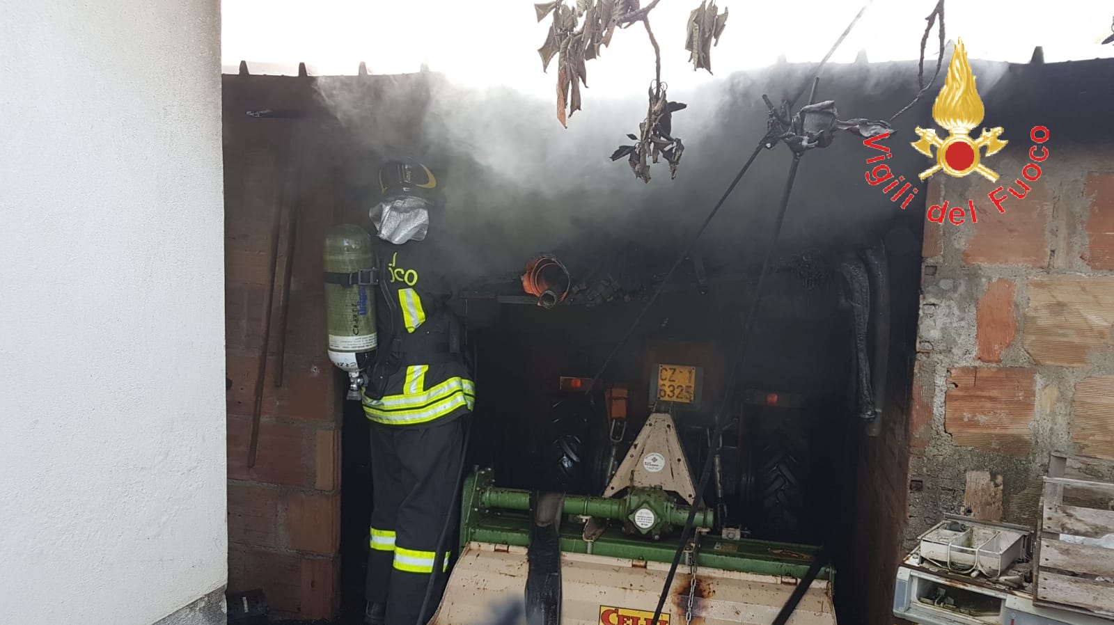 Rogo in azienda agricola nel lametino intervento dei VVF e Cc