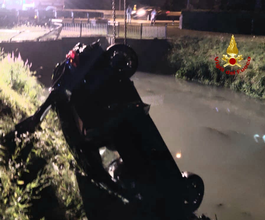 Strage nel canale, morti quattro giovani la 5° ferita, "un fermo per omicidio stradale"