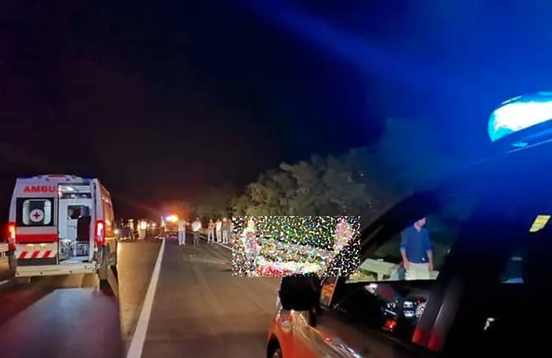 Tragedia su Torino-Piacenza. Incidenti stradali: un morto e tre feriti intervento dei VVF, Ps e 118