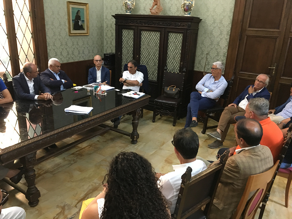 Catanzaro calcio: insieme per vincere, incontro con imprenditori Sindaco Abramo e il Presidente Noto