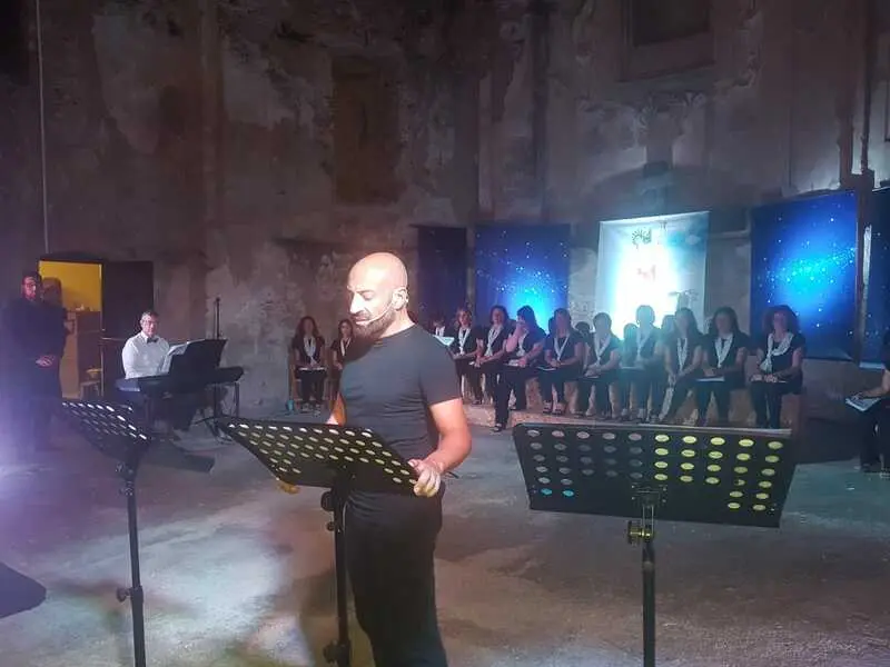 Simeri (CZ) Tanti bravi professionisti per La Notte di San Sebastiano Video