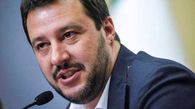 Sicurezza: Castiello, visita Salvini manda in tilt De Luca