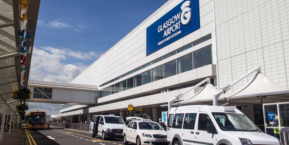 Due piloti arrestati a Glasgow, positivi ad alcol test
