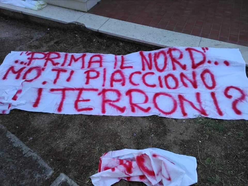 Soverato. Salvini a contestatori, dove eravate quando c'era sinistra? Video