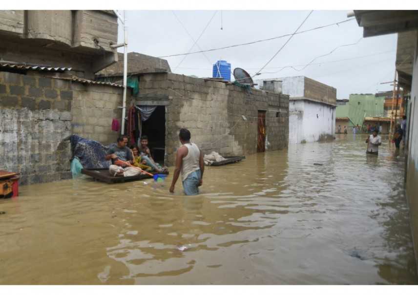 Pakistan: monsoni causano almeno 160 vittime