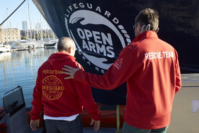 Ora Conte e Toninelli sfidano Salvini: chiesto sbarco Open Arms. Tar sospende divieto ingresso