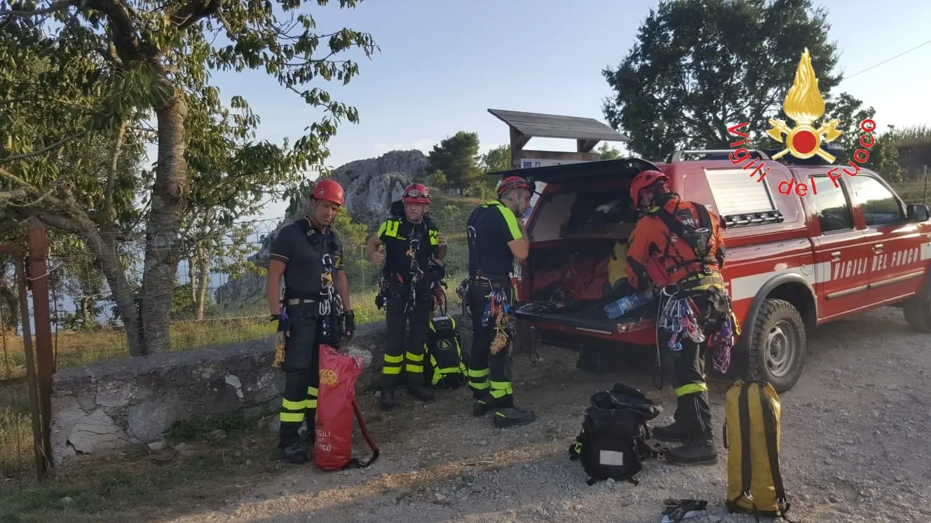 VVF Calabria in Campania per la ricerca dell'escursionista francese disperso